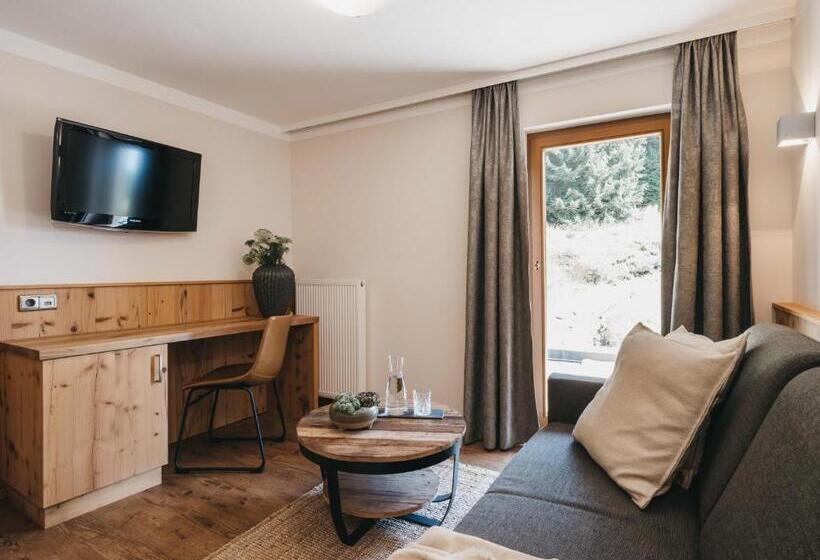 スーペリアールーム, Ferienhotel Pass Thurn