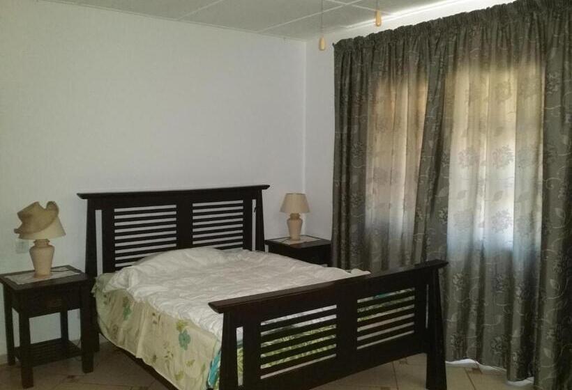 ３ベッドルームハウス, Blue Moon Beach Holiday Resort