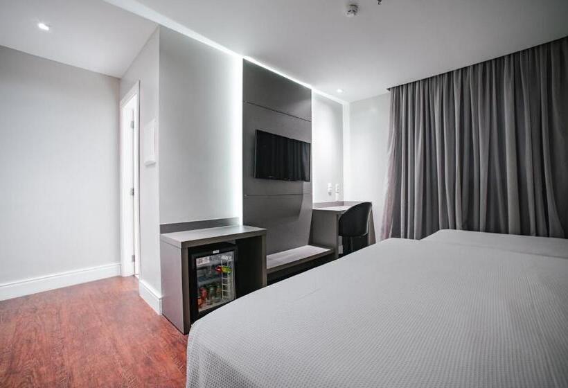 اتاق استاندارد, Brut By Slaviero Hoteis