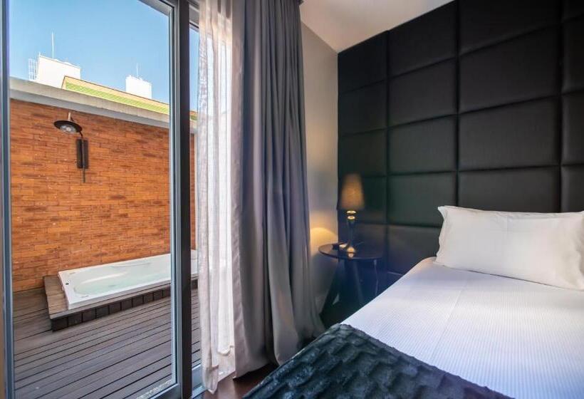 سوییت سوپریور, Brut By Slaviero Hoteis