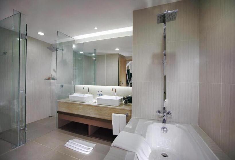 Люкс Кровать Кинг, Bw Suite Belitung