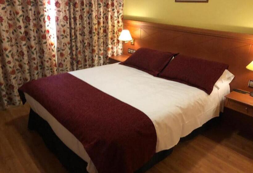 חדר סטנדרט, Camino Real