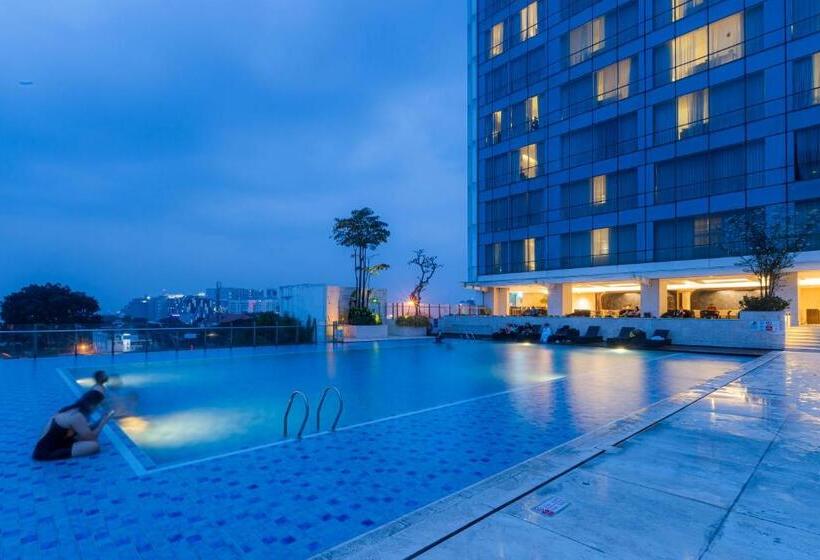 Стандартный Номер Нижний Этаж, Crowne Plaza Bandung, An Ihg
