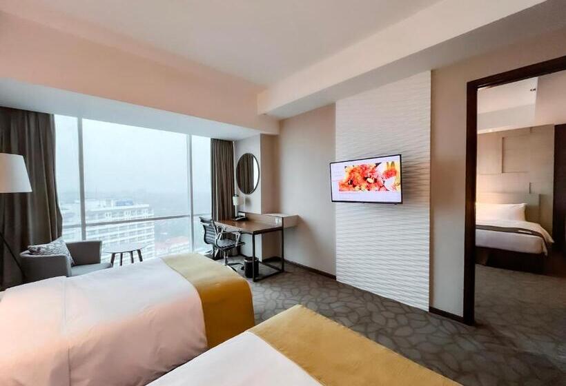 프리미엄 패일리룸, Crowne Plaza Bandung, An Ihg