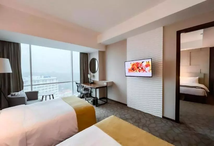ファミリールーム, Crowne Plaza Bandung, An Ihg