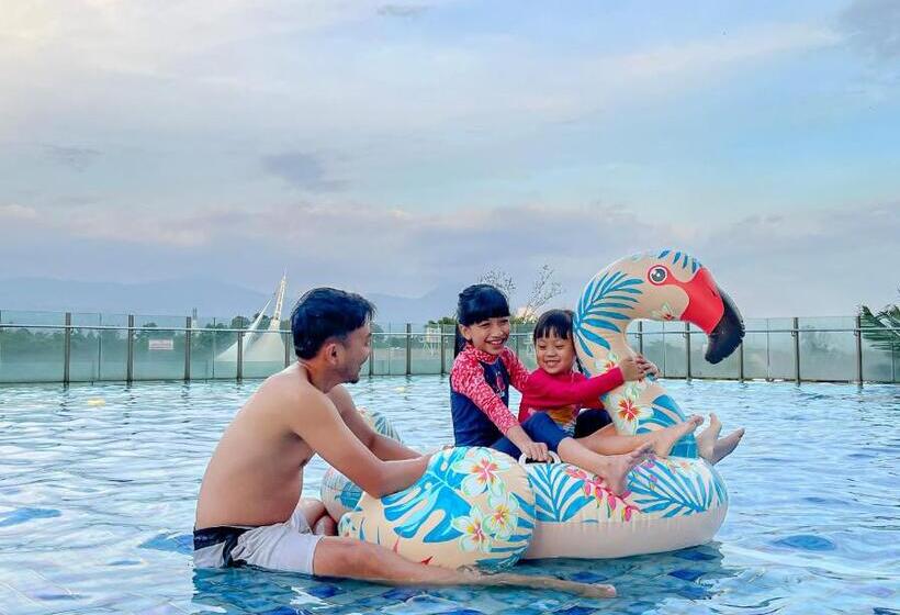 스탠다드 룸 킹사이즈 침대, Crowne Plaza Bandung, An Ihg