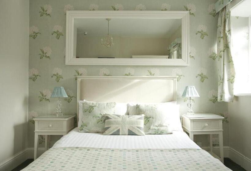 Номер Стандарт, Exmoor White Horse Inn