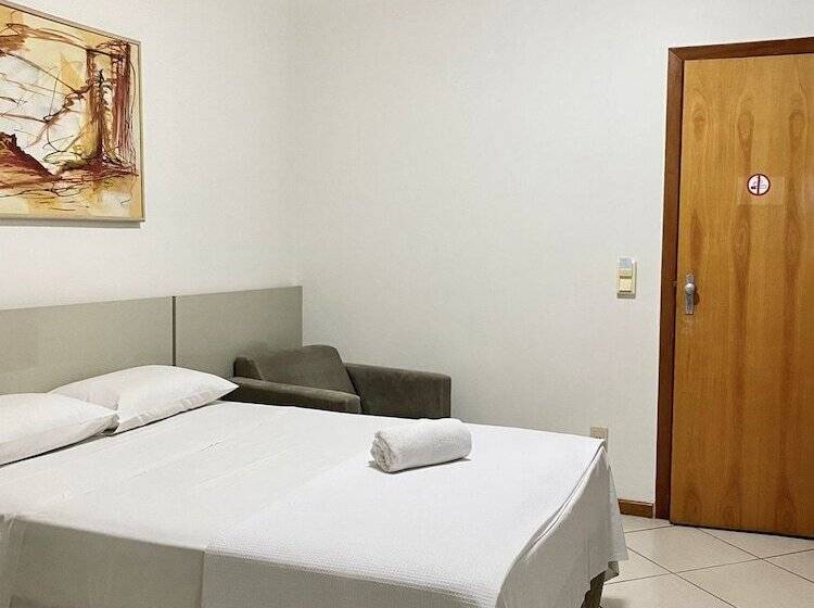 غرفة قياسية, Manferrari