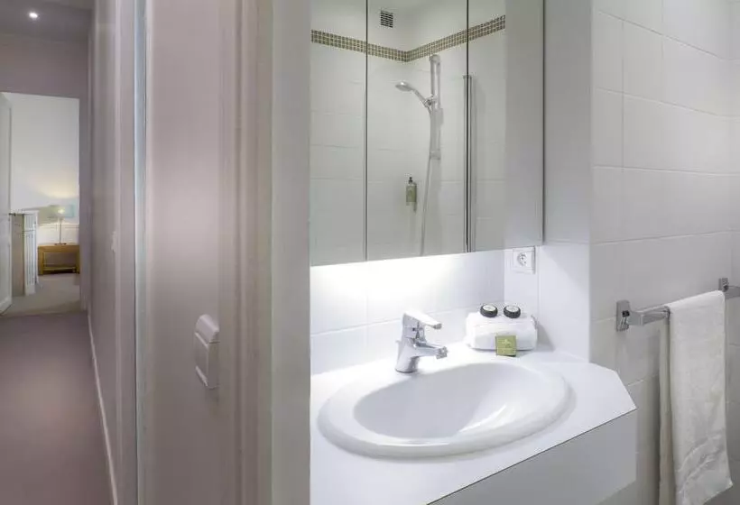 2-Bedroom Classic Apartment, Résidence Charles Floquet