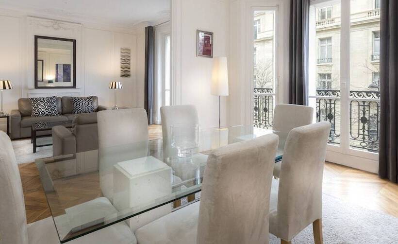 2-Bedroom Classic Apartment, Résidence Charles Floquet