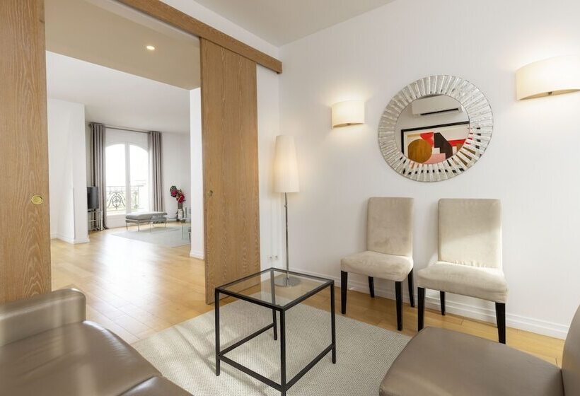 1ベッドルームペントハウスアパート, Résidence Charles Floquet