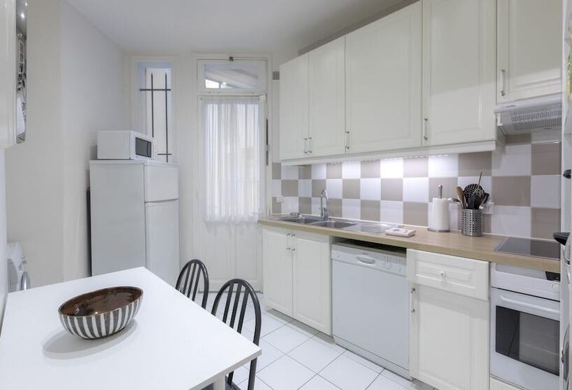 1ベッドルームアパートメント, Résidence Charles Floquet