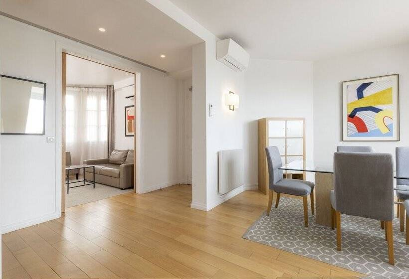 1ベッドルームペントハウスアパート, Résidence Charles Floquet