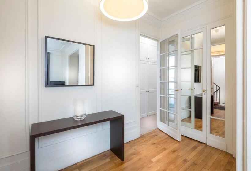 2-Bedroom Classic Apartment, Résidence Charles Floquet