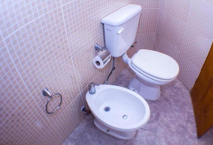 高级三人间, San Remo Majestic