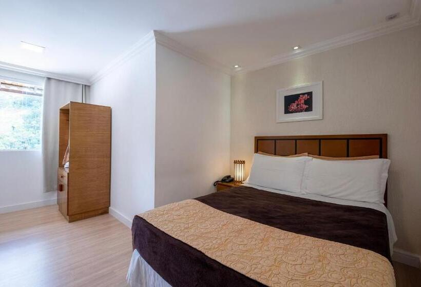 스탠다드 룸, Serra Everest