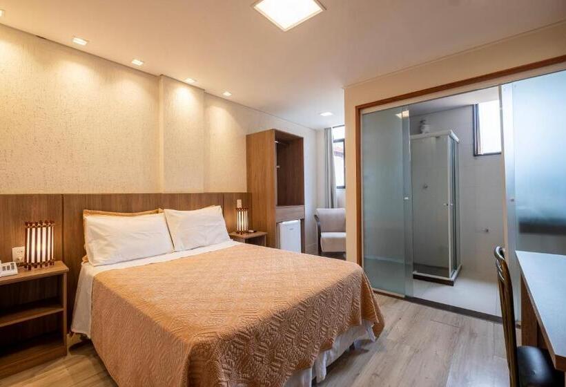 수피리어 룸, Serra Everest