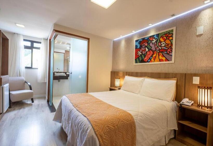 수피리어 룸, Serra Everest