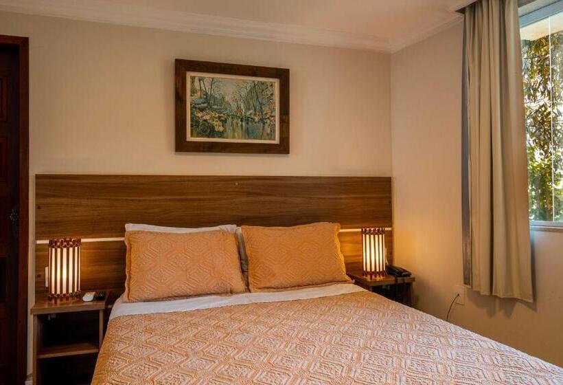 이그제큐티브 스위트, Serra Everest