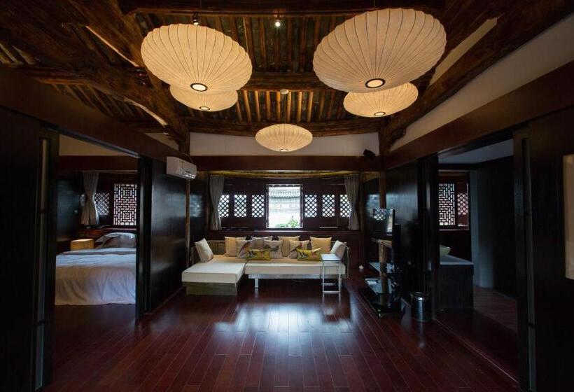 سوییت با چشمانداز باغ, Sky Valley Heritage Boutique