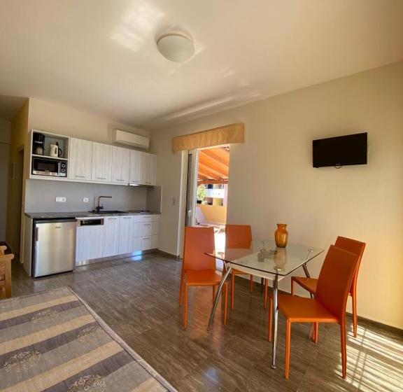 Пентхаус, Thalassa House Apartments