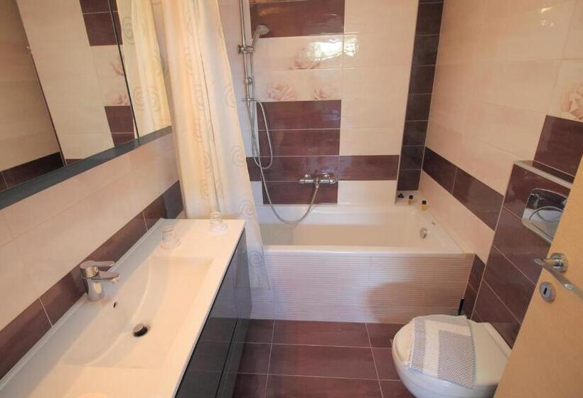 Апартаменты 2 Спальни, Thalassa House Apartments