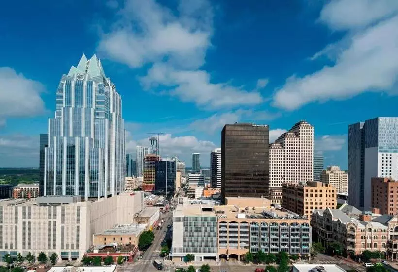 キングサイズベッドのスタンダードルーム, The Westin Austin Downtown