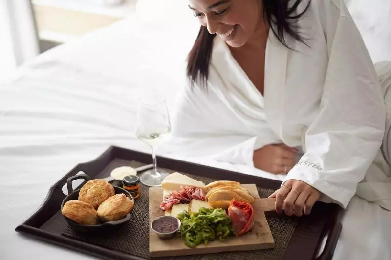 キングサイズベッドのスイートルーム, The Westin Austin Downtown