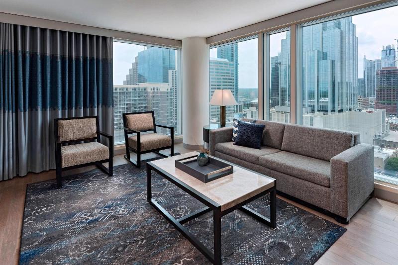 带大床的套房, The Westin Austin Downtown