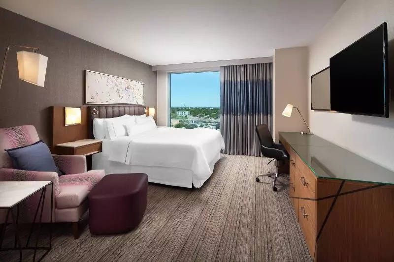 キングサイズベッドのスタンダードルーム, The Westin Austin Downtown
