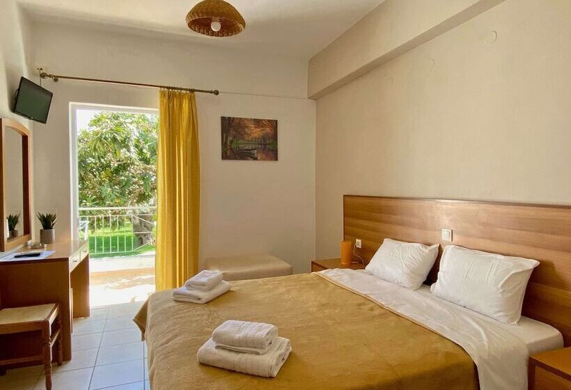 스탠다드 스튜디오, Manolis Apartments Plakias