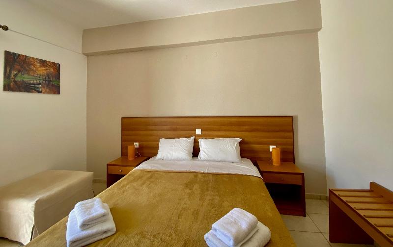 스탠다드 스튜디오, Manolis Apartments Plakias