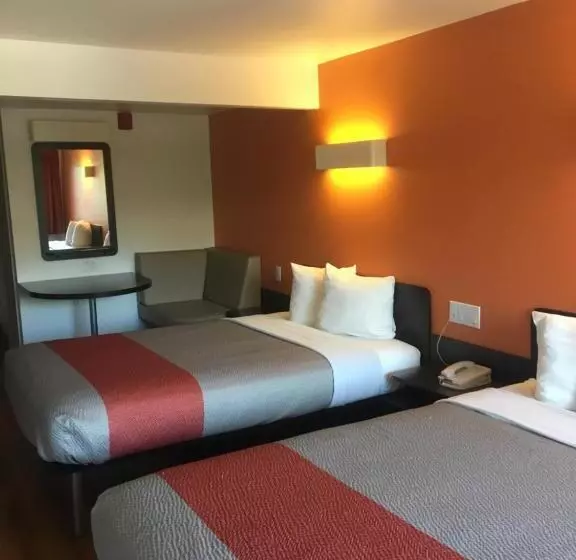 スタンダードルーム, Motel 6 Bremerton, Wa