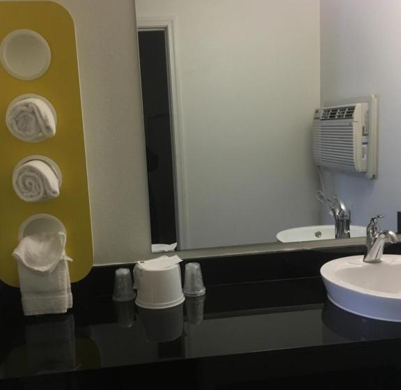 غرفة قياسية, Motel 6 Bremerton, Wa