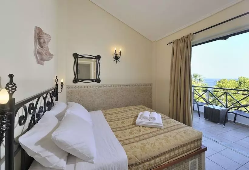 اتاق دوبلکس, Paris Village Apartments