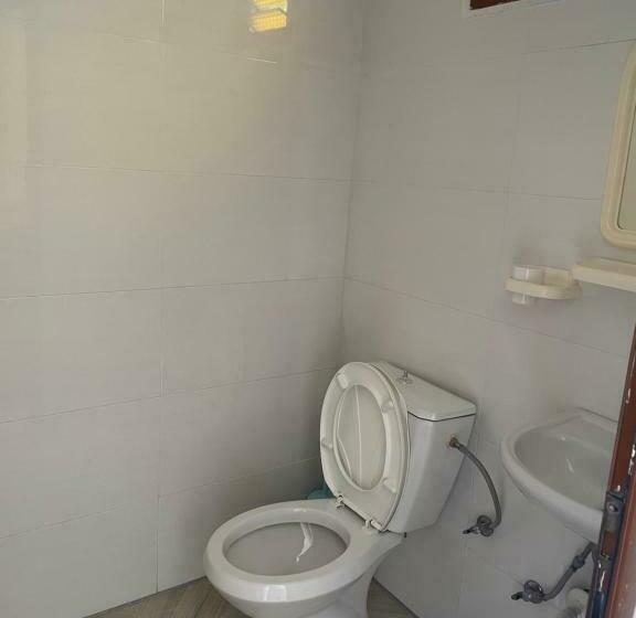 חדר בסיסי לשלושה, Piqeras Relax Guest House