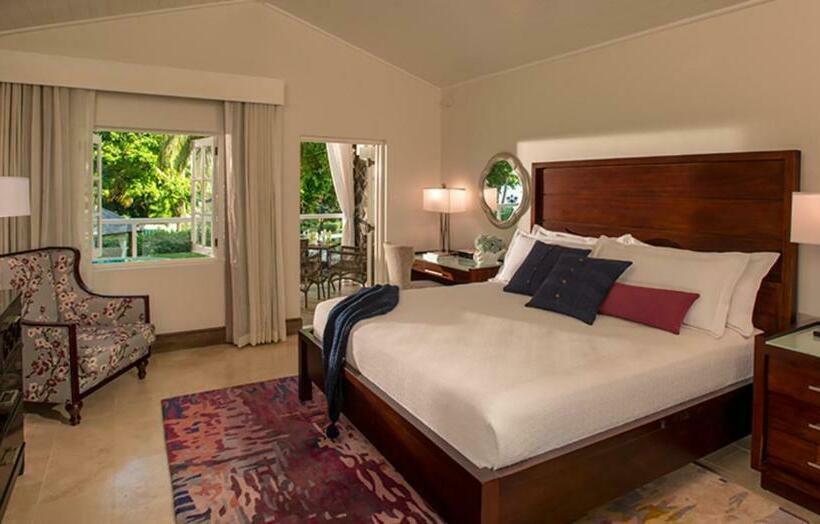 Club Room Sea View, Sandals Halcyon Beach - All Inclusive Couples Only