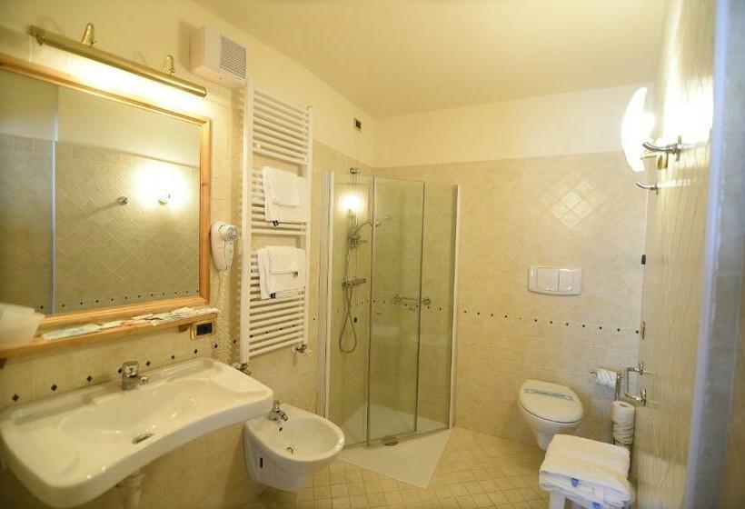 Номер Стандарт, Albergo Valbella