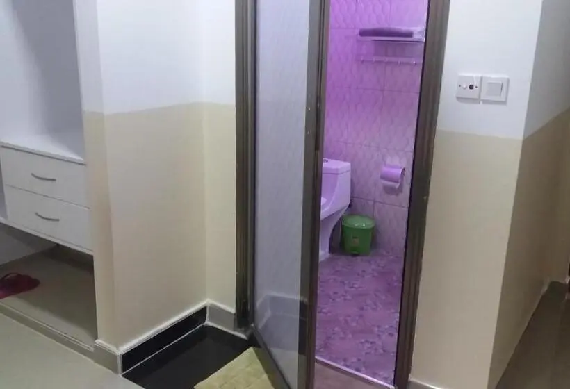 اتاق لوکس با تخت بزرگ, Ayodya Suites Nyali