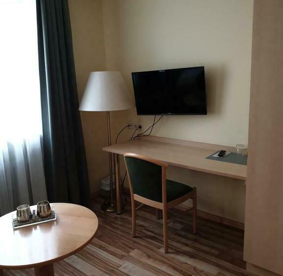 Номер Стандарт, Traditionsgasthof Grüner Baum