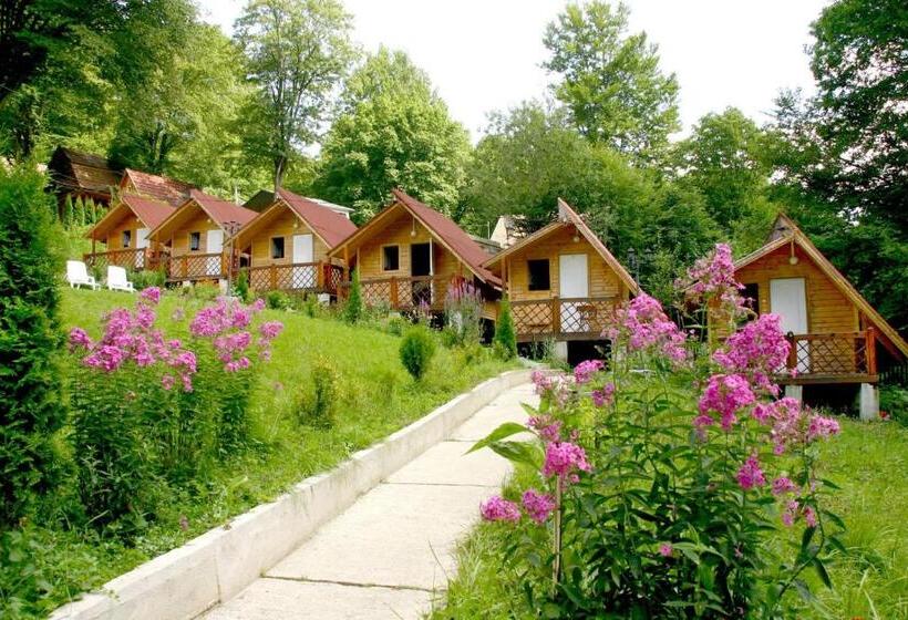 キャビン, Perla Bálványos Gyöngye