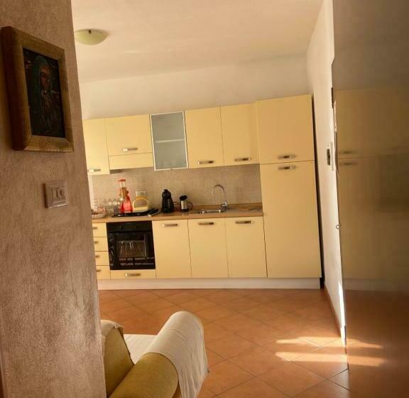 标准间, Sa Domo De Su Re