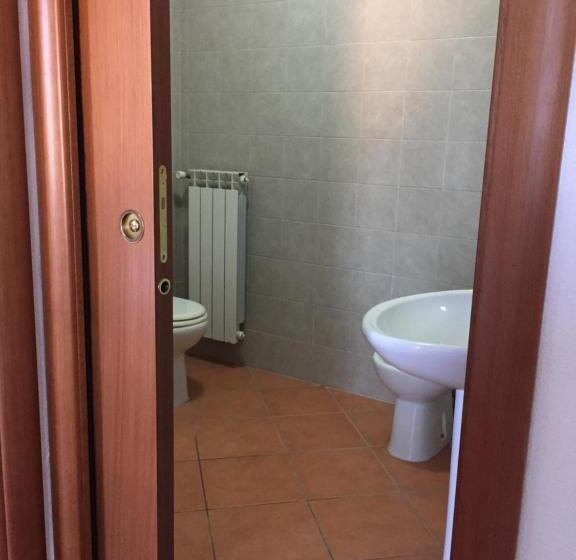 豪华房间, Sa Domo De Su Re