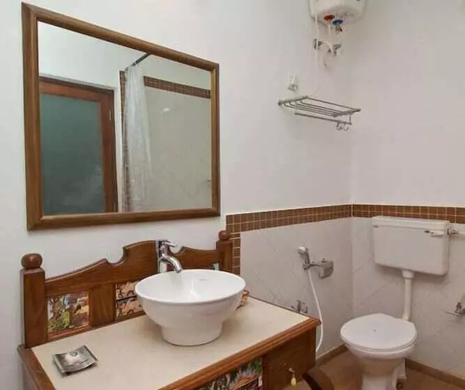 プレミアムルーム, Hospedaria Abrigo De Botelho