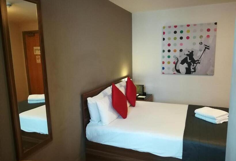 スタンダードルーム, Britannia Study