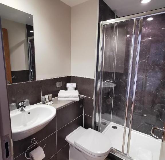 スタンダードルーム, Britannia Study