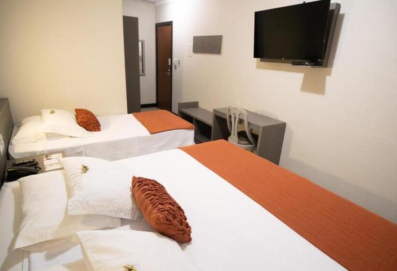 デラックストリプルルーム, Camboriu Praia