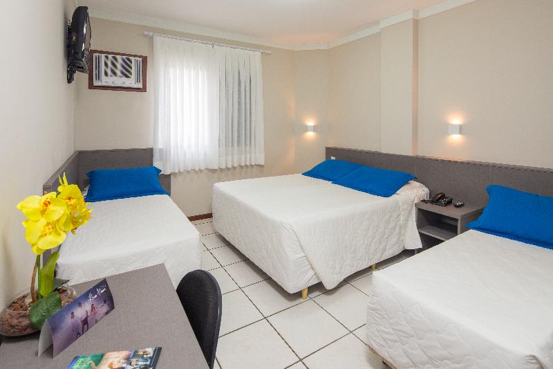 デラックスの４人部屋, Camboriu Praia