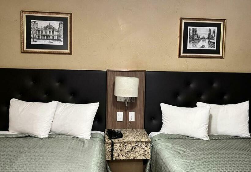 스탠다드 룸, Castropol