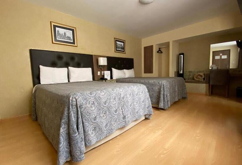 스탠다드 룸 더블 침대 2개, Castropol